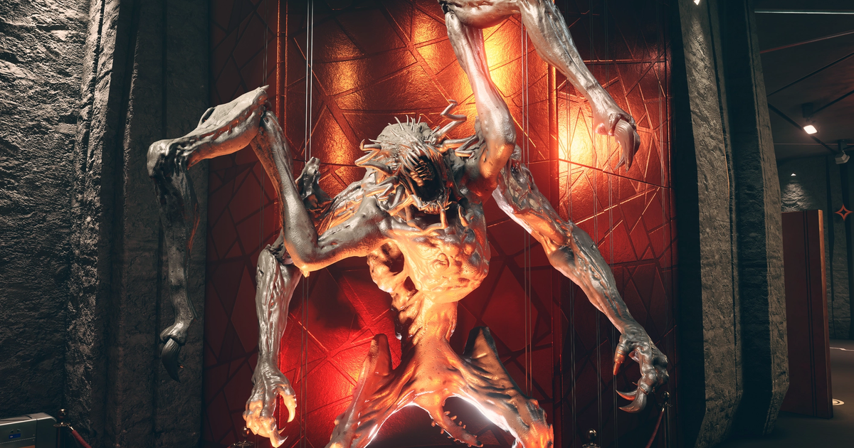 starfield terrormorph of kreet standing on two legs with arms raised in yellow lighting outside door
